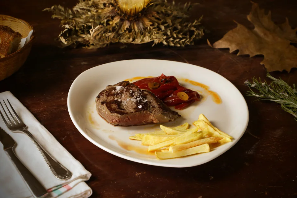BookNoFees: Ukážková fotografia: Steak