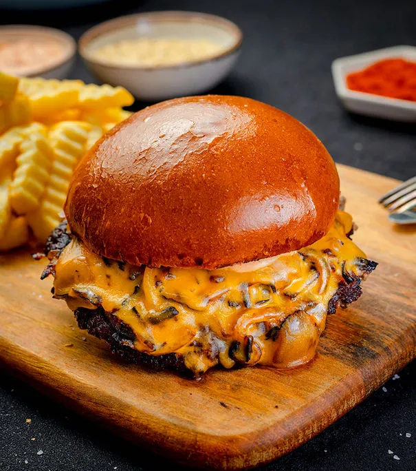 BookNoFees: Občerstvenie – Boom Burger – Bucharest – Boom Burger, fotka 1