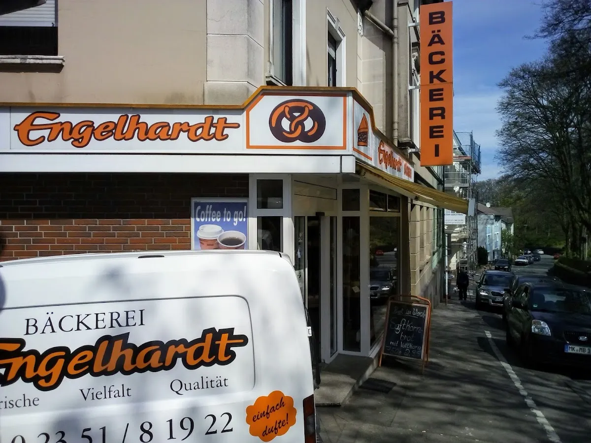 BookNoFees: Reštaurácia – Bäckerei und Konditorei Thomas Engelhardt – Lüdenscheid – Pekáreň a cukráreň Thomas Engelhardt, fotka 1