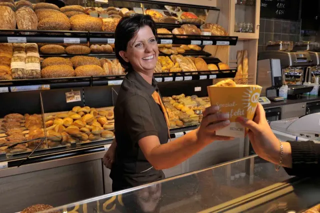 BookNoFees: Pekáreň – Bäckerei Büsch – Hagen – Bäckerei Büsch, fotka 3