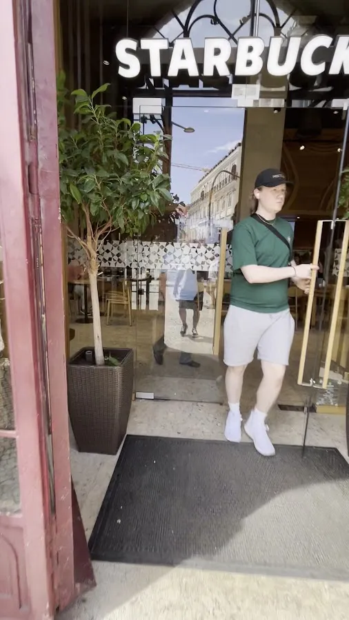 BookNoFees: Reštaurácia – Starbucks – Lisbon – Starbucks, fotka 3