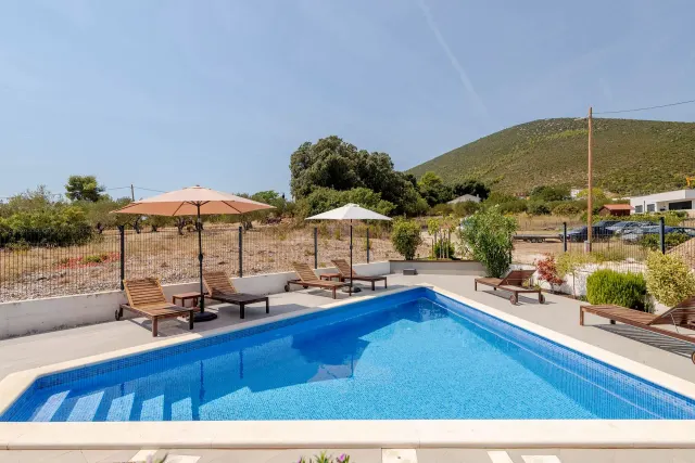 BookNoFees: Villa Mila Kastela – izba Deluxe – Kaštel Novi
