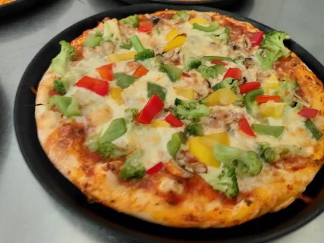 BookNoFees: Reštaurácia – Pizzeria Mazzola – Castrop-Rauxel – Pizzeria Mazzola, fotka 2