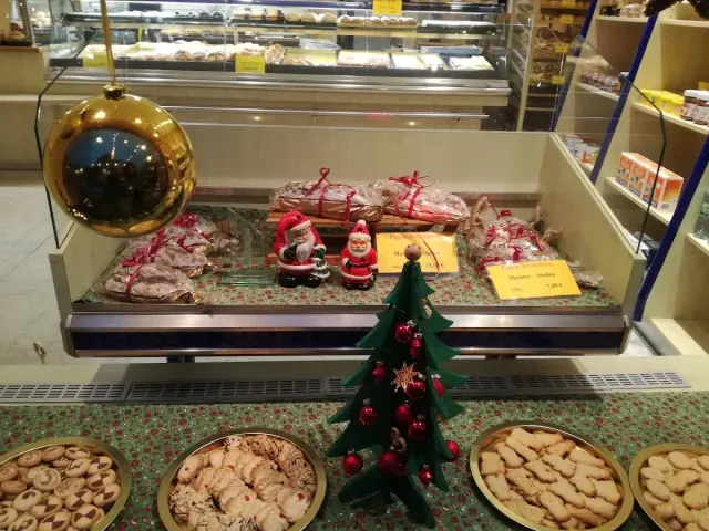BookNoFees: Reštaurácia – Bäckerei Langhammer – Selm – Bäckerei Langhammer, fotka 2