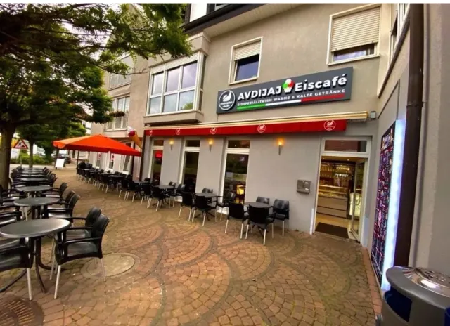 BookNoFees: Reštaurácia – Eiscafé Crema Gelato – Erwitte – Eiscafé Crema Gelato, fotka 2