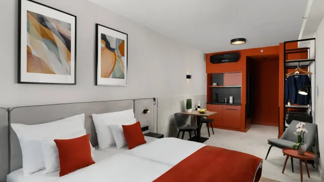 BookNoFees: Reštaurácia – Custom House – Budapest – Colný úrad, fotka 2