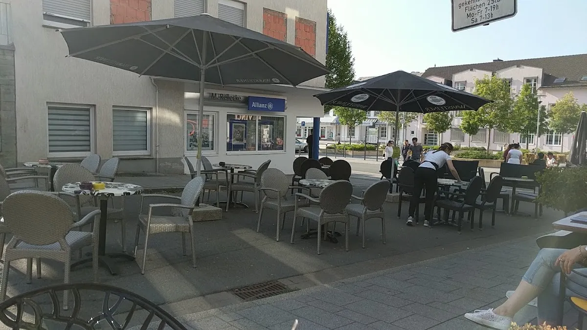 BookNoFees: Reštaurácia – Eiscafé Cortina – Warstein-Belecke – Kaviareň Cortina, fotka 1