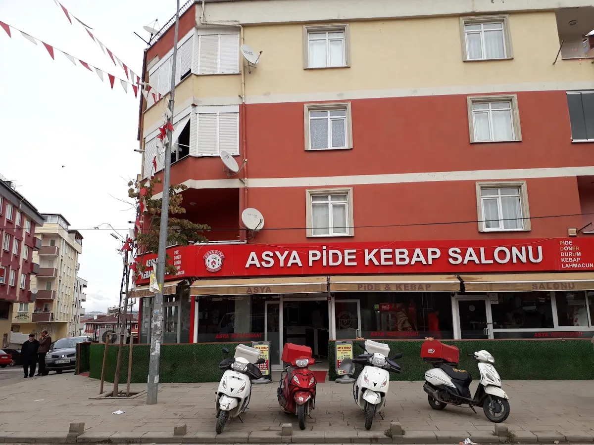 BookNoFees: Reštaurácia – Asya Pide Kebap Salonu – Istanbul – Reštaurácia Asya Pide Kebap, fotka 1