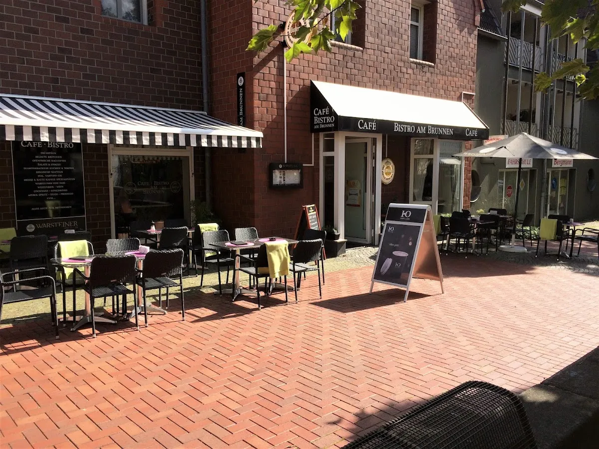 BookNoFees: Reštaurácia – Café & Bistro Am Brunnen – Fröndenberg – Café & Bistro Am Brunnen, fotka 1