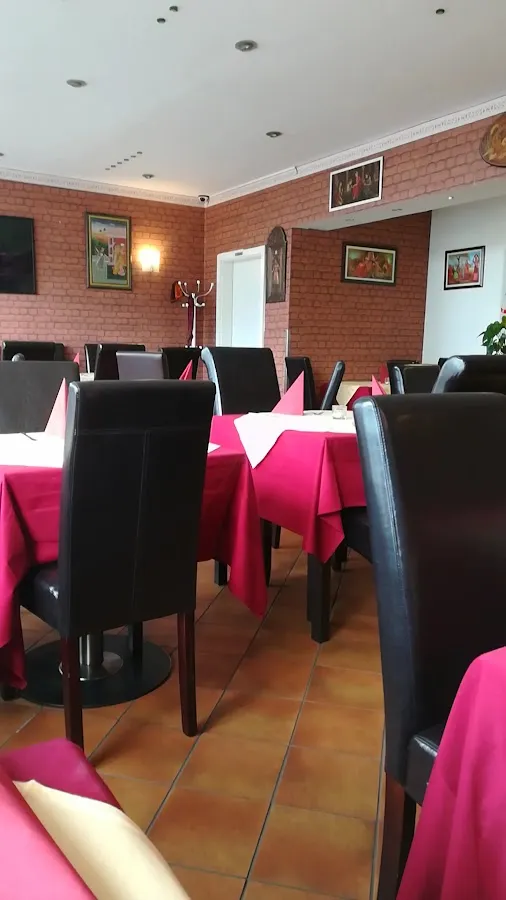 BookNoFees: Reštaurácia – Taj Mahal Restaurant – Hamm – Reštaurácia Taj Mahal, fotka 3
