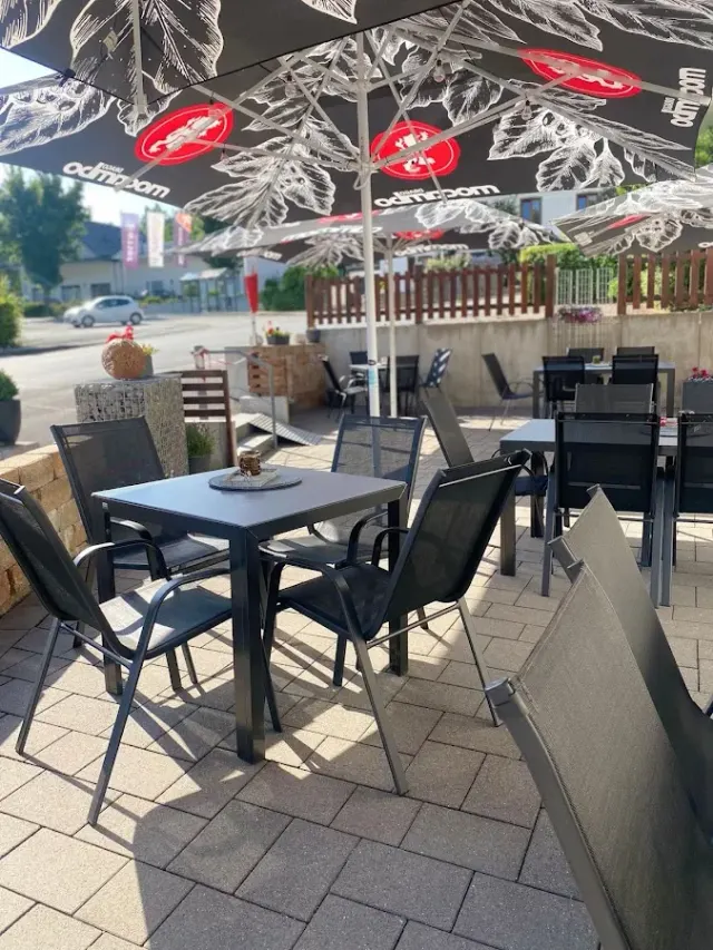 BookNoFees: Reštaurácia – Pizzeria-Ristorante Da Piccolo – Balve – Pizzeria a reštaurácia Da Piccolo, fotka 3