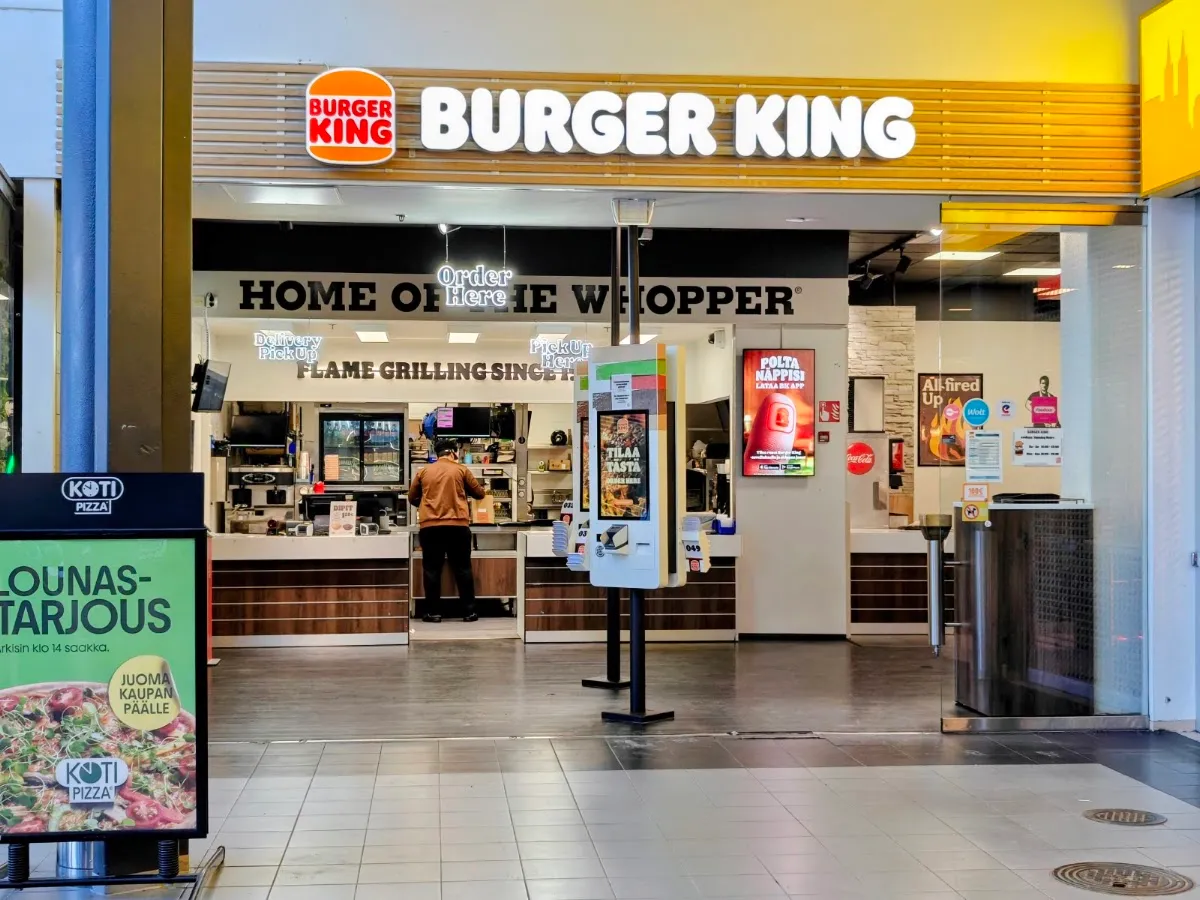 BookNoFees: Občerstvenie – Burger King – Helsinki – Burger King, fotka 1