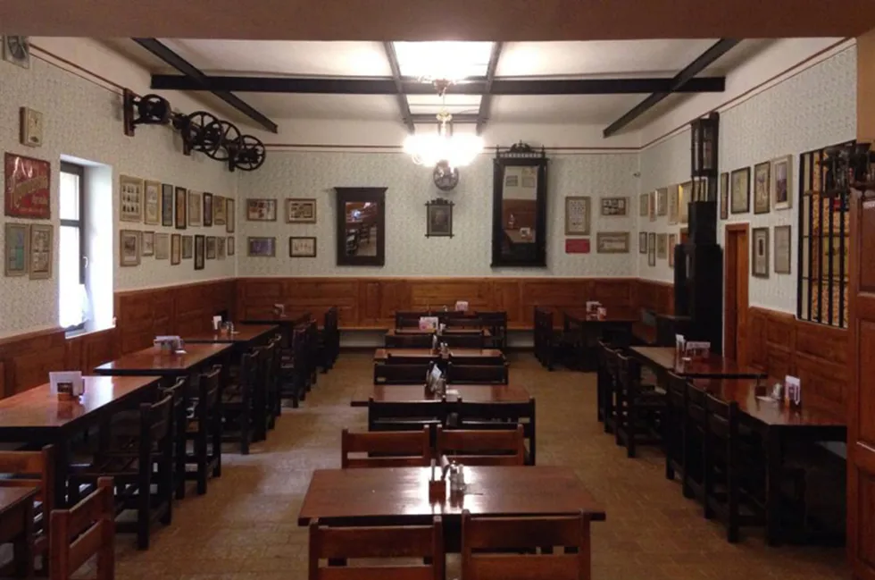 BookNoFees: Reštaurácia – U Šumavy – Prague – Pri Šumave, fotka 1