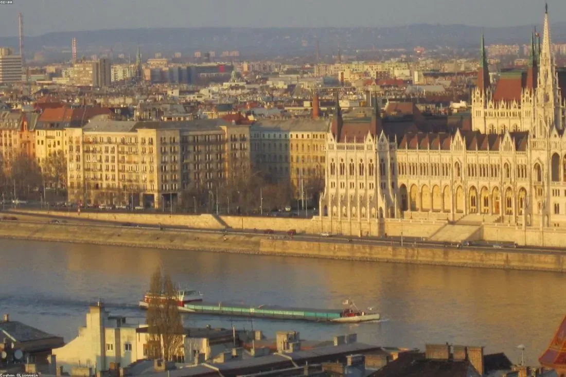 BookNoFees: Kaviareň – Cookie Beacon – Budapest – Oznámenie o súboroch cookie, fotka 1