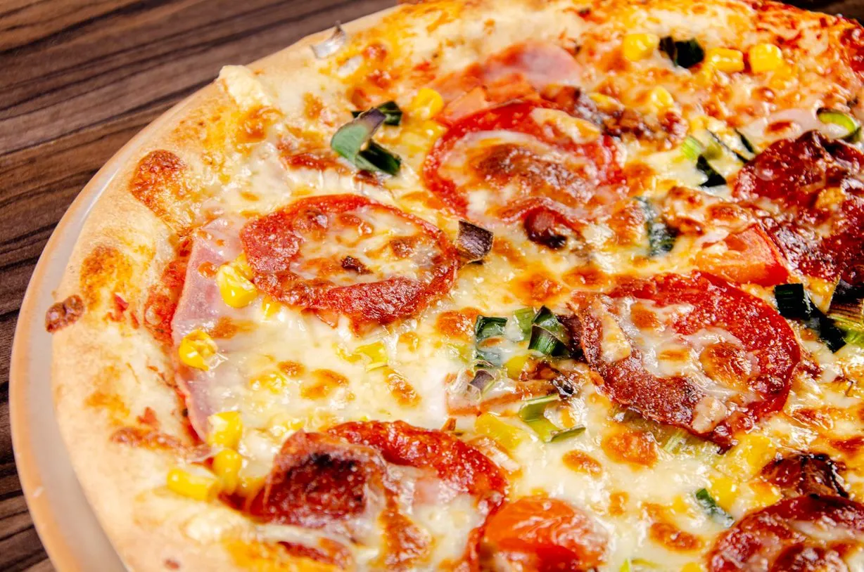 BookNoFees: Reštaurácia – La Guna Étterem és Pizzéria – Budapest – La Guna Étterem és Pizzéria, fotka 1