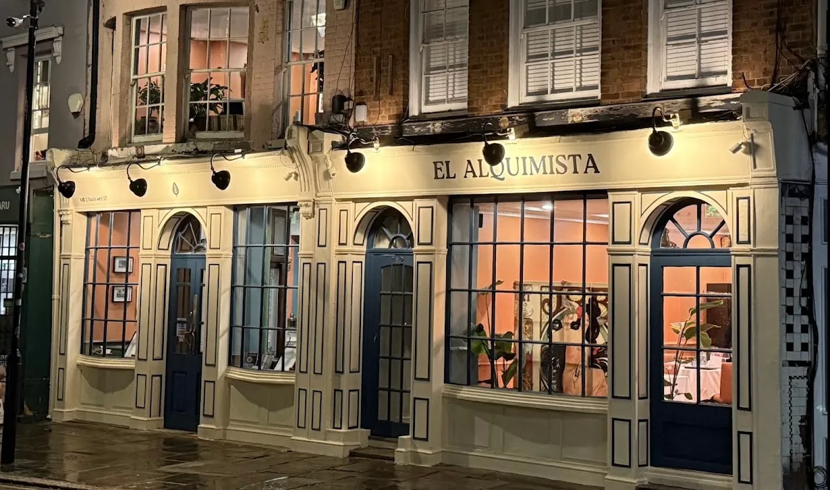 BookNoFees: Reštaurácia – El Alquimista – London – Alchymista, fotka 1
