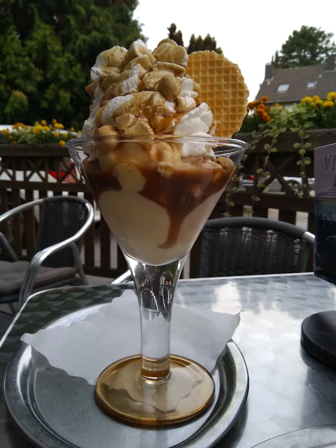 BookNoFees: Reštaurácia – Eiscafe La Tomina – Witten – Eiscafe La Tomina, fotka 1