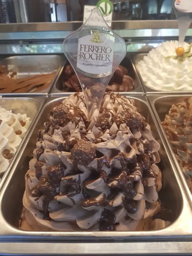 BookNoFees: Reštaurácia – Eiscafé San Remo – Schmallenberg – Kaviareň San Remo, fotka 3