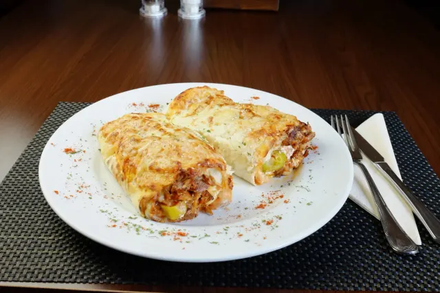 BookNoFees: Občerstvenie – Delicato Pizzeria & Dönerhaus – Arnsberg-Bruchhausen – Delicato – pizzeria a dönerová reštaurácia, fotka 3