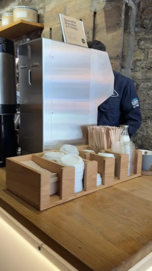 BookNoFees: Kaviareň – Cloud Picker Coffee – Dublin – Káva Cloud Picker, fotka 3