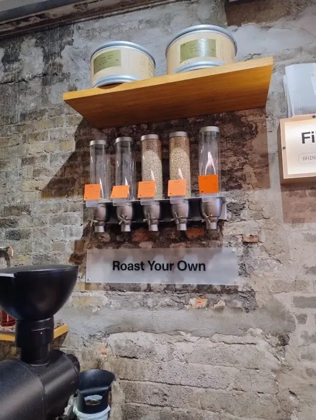 BookNoFees: Kaviareň – Cloud Picker Coffee – Dublin – Káva Cloud Picker, fotka 2