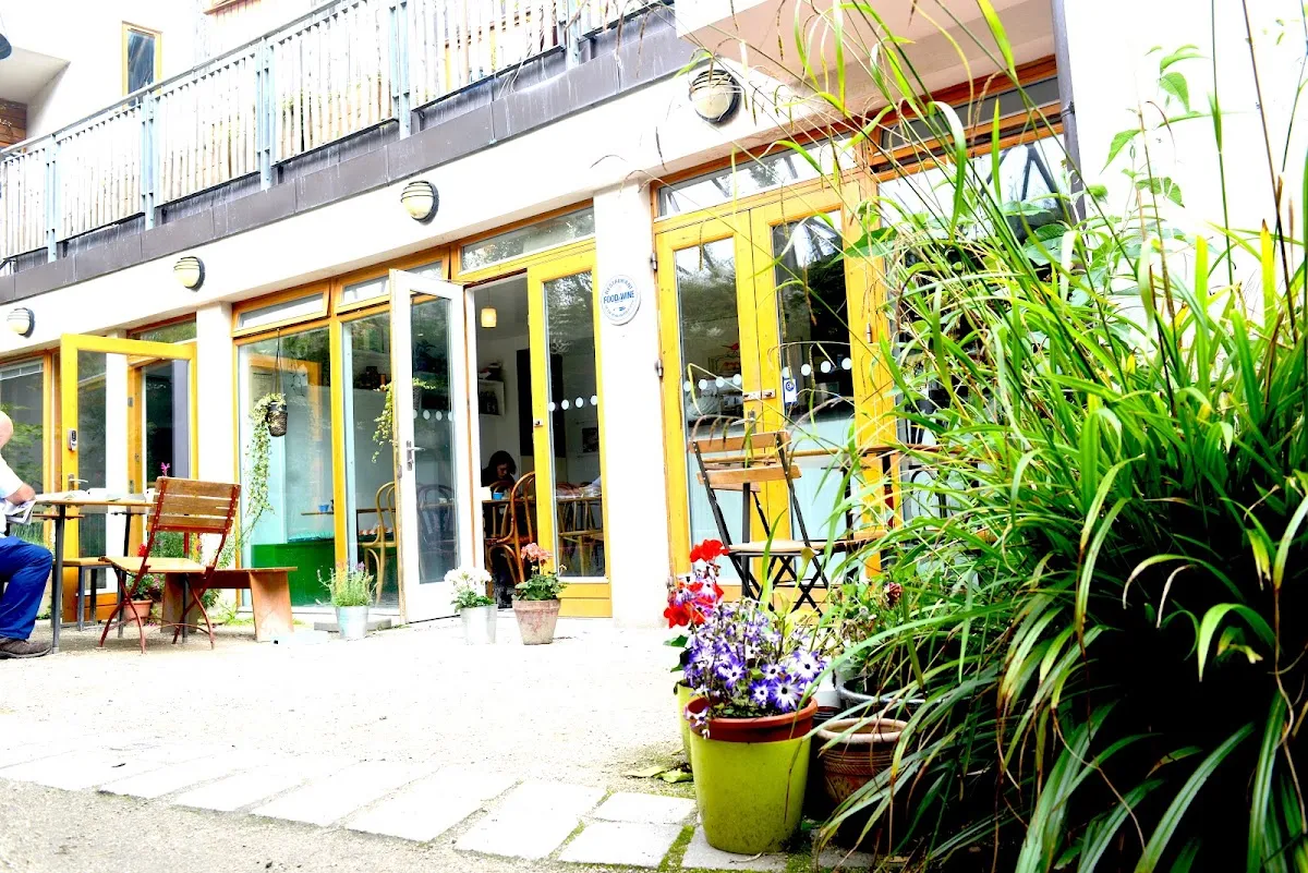 BookNoFees: Kaviareň – The Cake Cafe – Dublin – Kaviareň „The Cake Cafe“, fotka 1