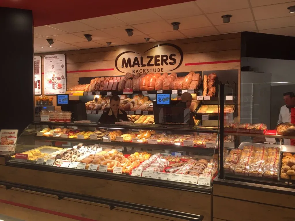BookNoFees: Reštaurácia – MALZERS Backstube – Holzwickede – Pekáreň MALZERS, fotka 1