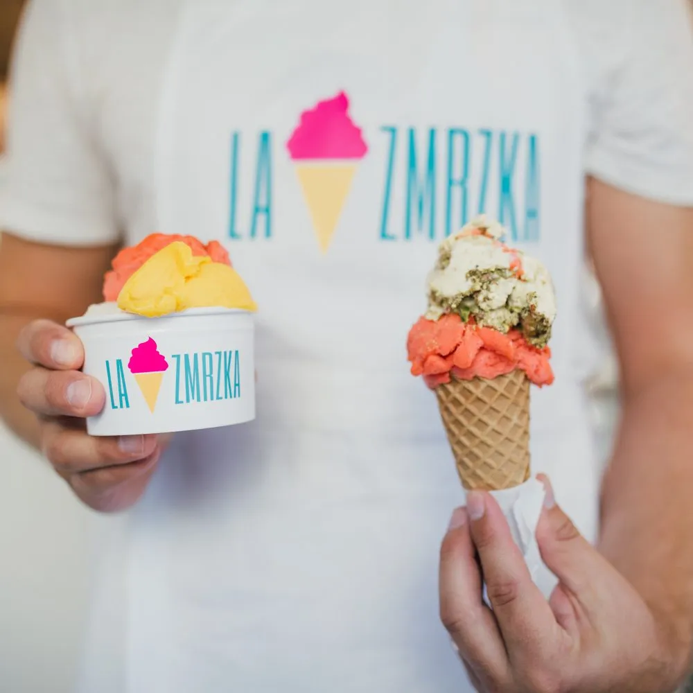BookNoFees: Zmrzlina – La Zmrzka – Prague – La Zmrzka, fotka 1