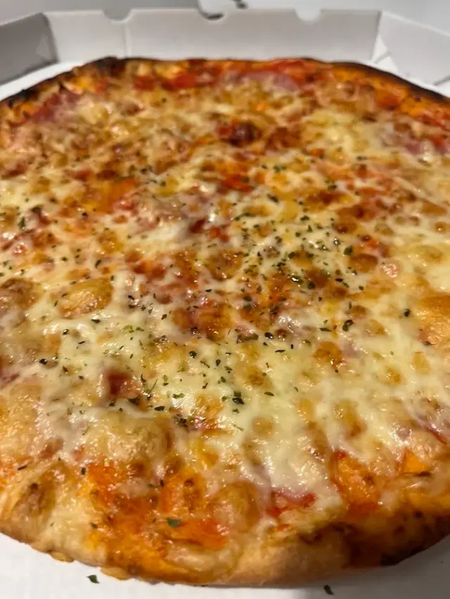 BookNoFees: Reštaurácia – Pizzeria Zum Brunnen – Plettenberg – Pizzeria Zum Brunnen, fotka 3