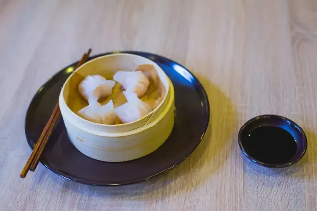 BookNoFees: Občerstvenie – Flour Style Wok Bar – Budapest – Flour Style Wok Bar, fotka 2