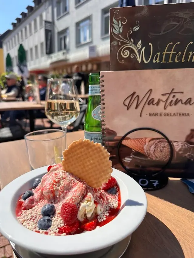 BookNoFees: Zmrzlina – Eiscafé Casal – Hamm – Eiscafé Casal, fotka 3