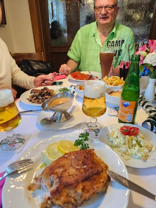 BookNoFees: Reštaurácia – Gaststätte Bürgerkrug Heinrich Diebecker – Lünen – Reštaurácia Bürgerkrug Heinrich Diebecker, fotka 2