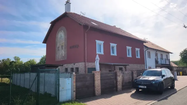 BookNoFees: Apartmán s terasou – Jevišovka