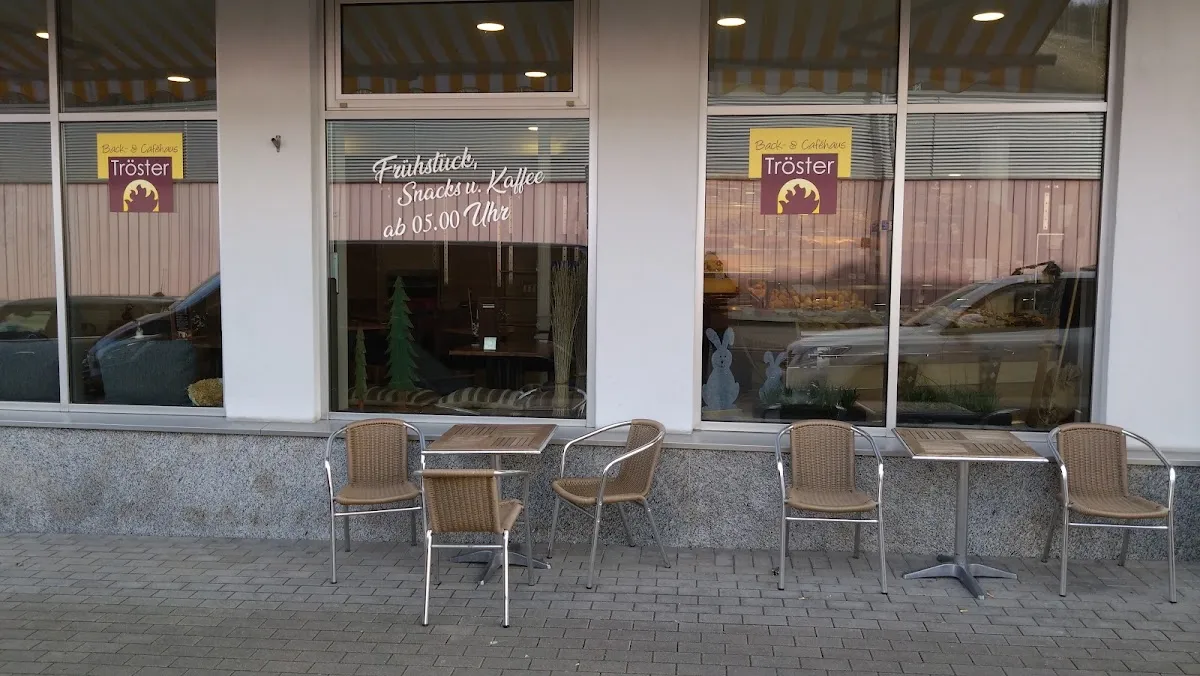 BookNoFees: Pekáreň – Bäckerei Tröster – Finnentrop – Pekáreň Tröster, fotka 1