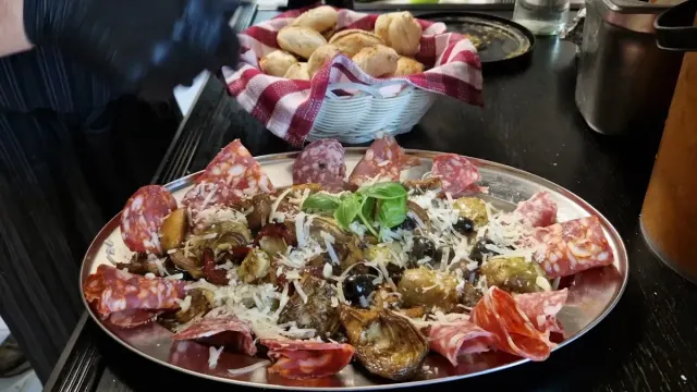 BookNoFees: Reštaurácia – Pizzeria Pronto Salvatore – Fröndenberg – Pizzeria Pronto Salvatore, fotka 3