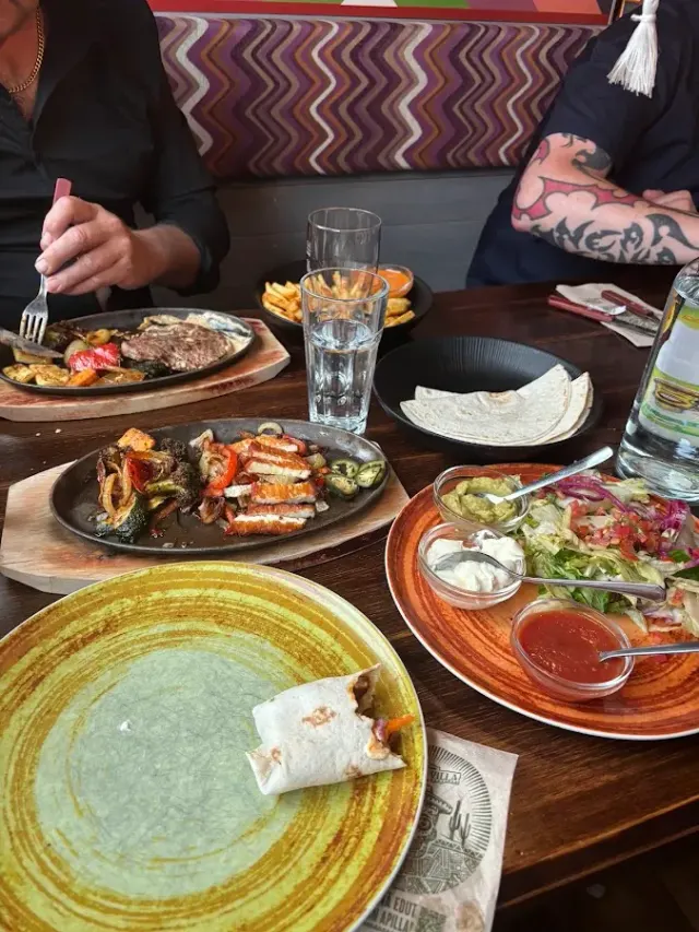 BookNoFees: Reštaurácia – Pancho Villa – Helsinki – Pancho Villa, fotka 2