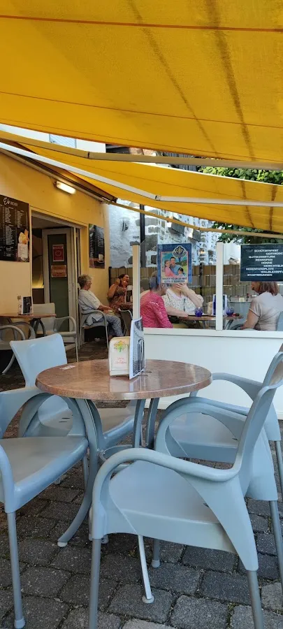 BookNoFees: Reštaurácia – Eiscafé Il Gelato – Neuenrade – Kaviareň a zmrzlináreň Il Gelato, fotka 3