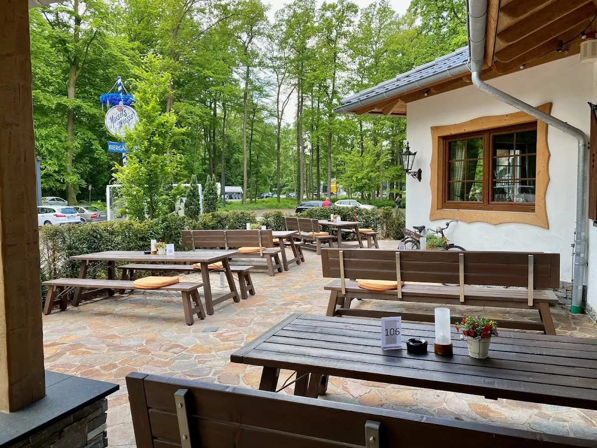 BookNoFees: Reštaurácia – Dorf Alm Lippstadt – Lippstadt – Dorf Alm Lippstadt, fotka 1