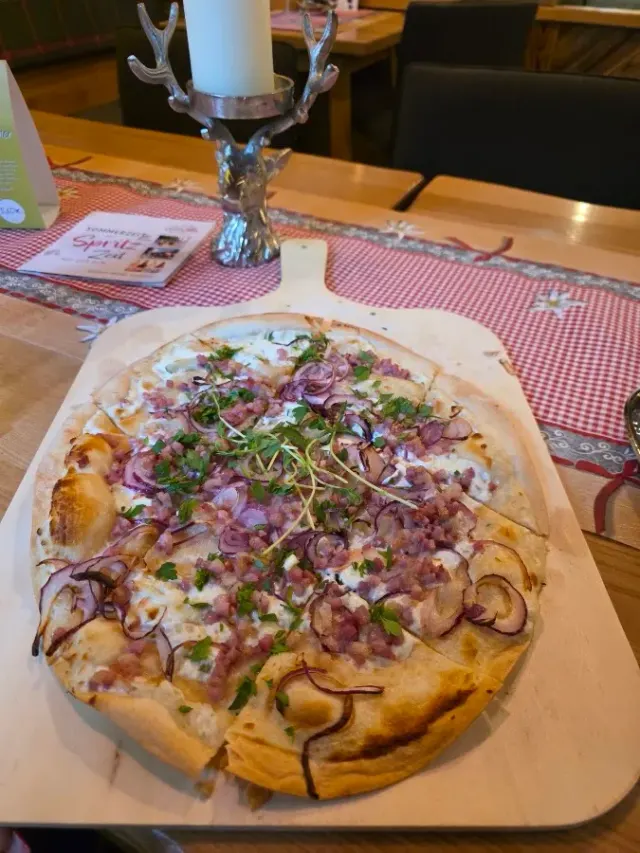BookNoFees: Reštaurácia – Dorf Alm Lippstadt – Lippstadt – Dorf Alm Lippstadt, fotka 2