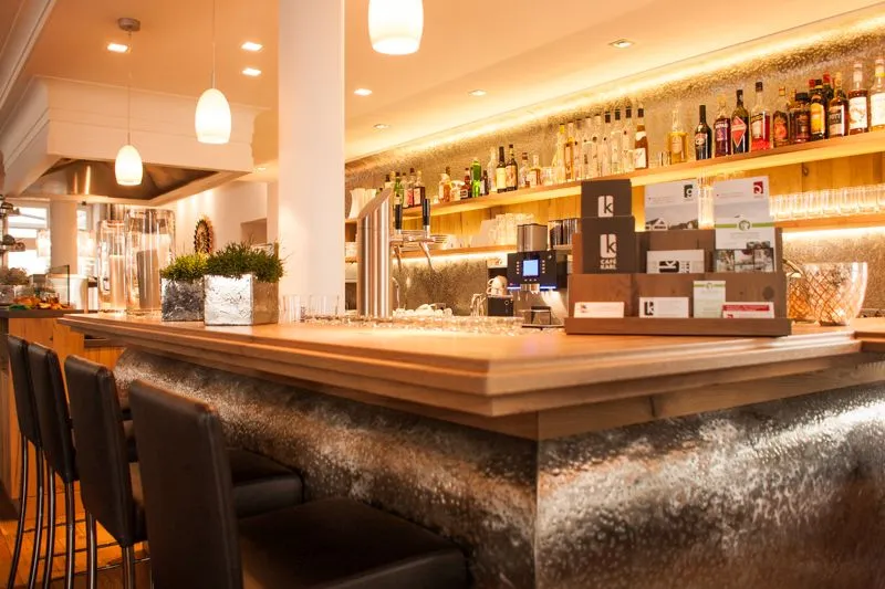 BookNoFees: Reštaurácia – Karl Café & Restaurant – Neuenrade – Karl Café & Reštaurácia, fotka 1