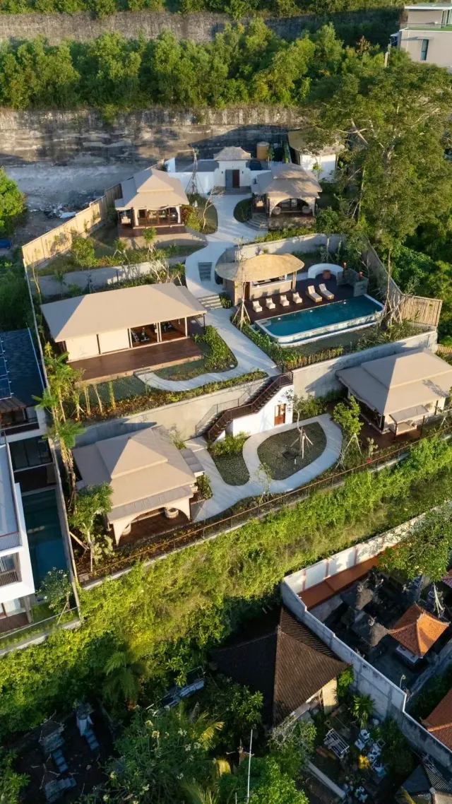 BookNoFees: Pokojný plátený stan s výhľadom na bazén a oceán – Uluwatu