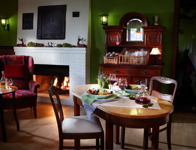BookNoFees: Reštaurácia – Landgasthof Haus Felsenruh – Balve-Garbeck – Vidiecky hostinec Haus Felsenruh, fotka 2
