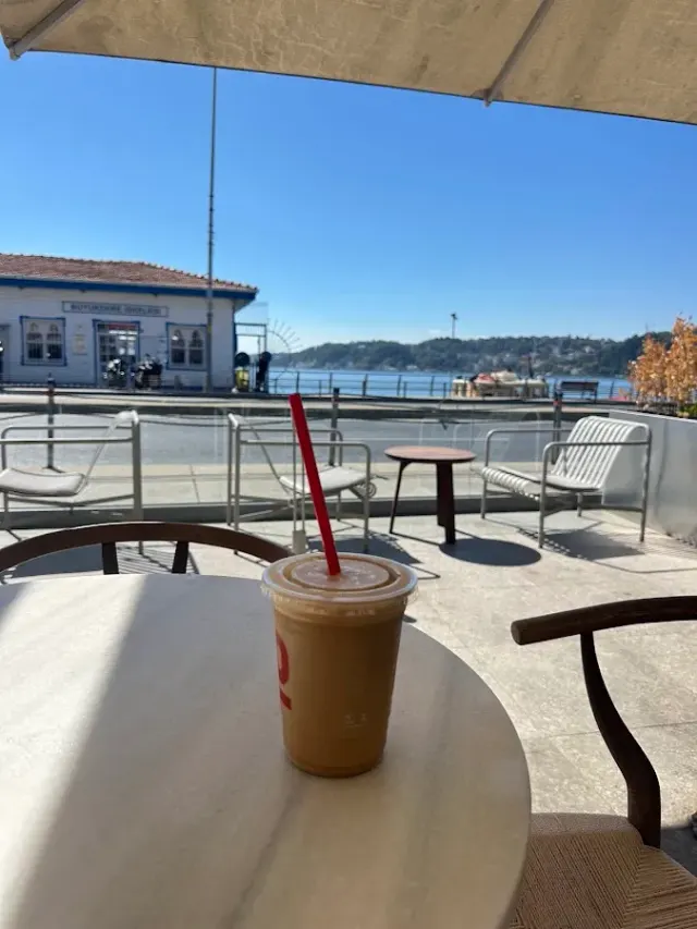 BookNoFees: Kaviareň – Espressolab – Istanbul – Espressolab, fotka 2