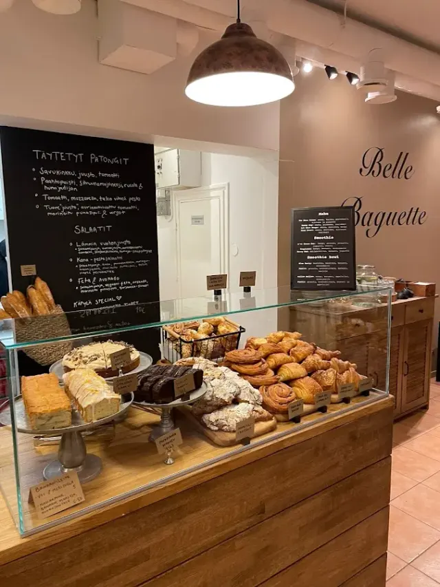 BookNoFees: Kaviareň – Belle Baguette – Helsinki – Krásna bageta, fotka 3