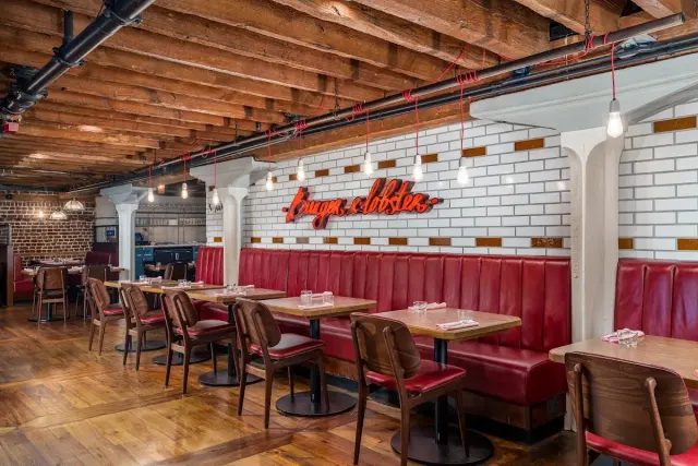 BookNoFees: Burger & Lobster, London