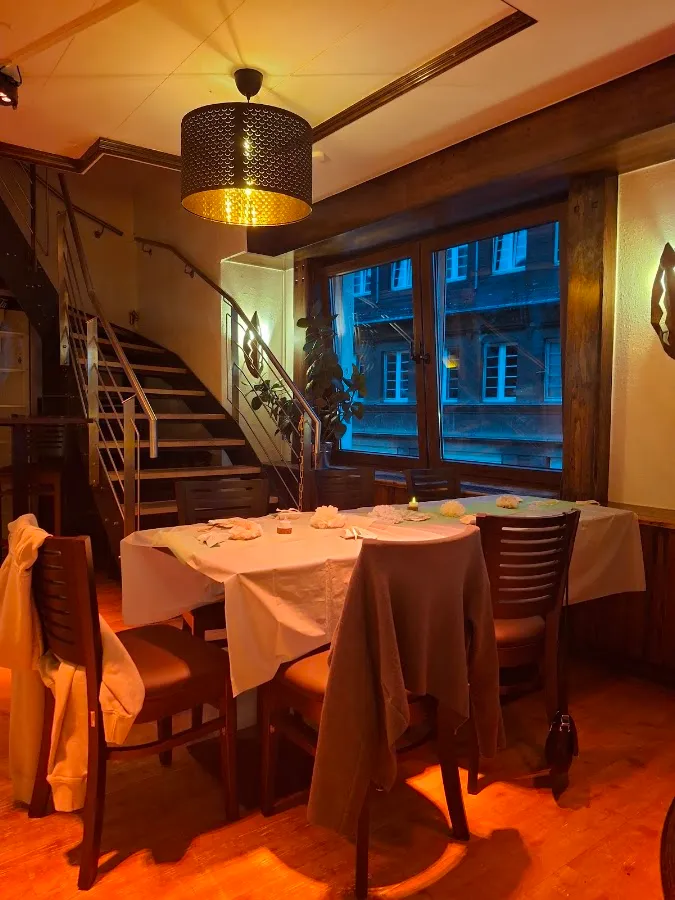 BookNoFees: Reštaurácia – Blue Jay Restaurant – Herdecke – Reštaurácia Blue Jay, fotka 1