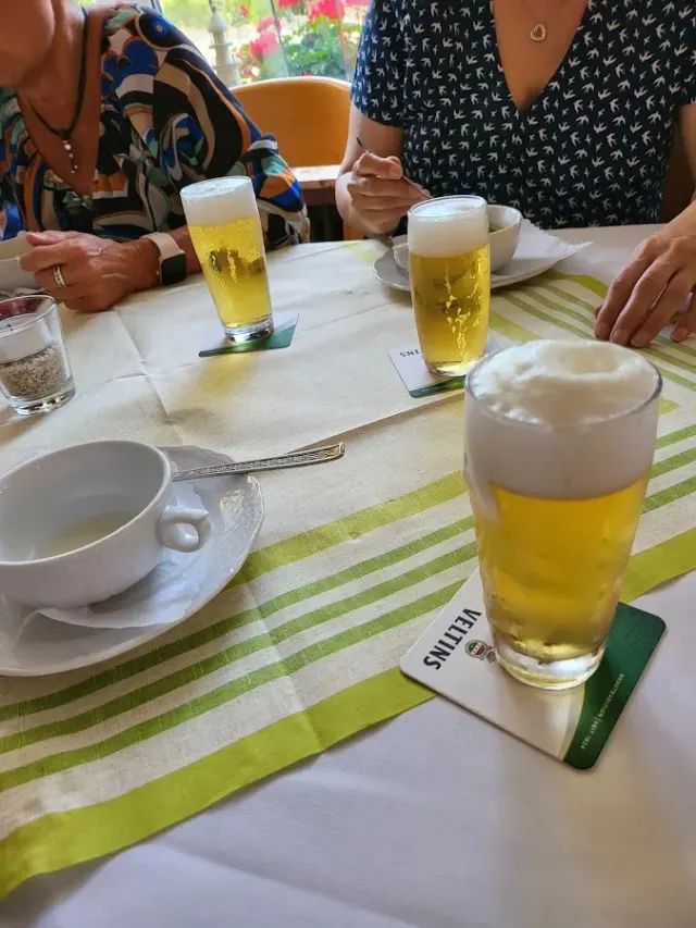 BookNoFees: Reštaurácia – Gasthaus Willeke-Wortmann – Neuenrade-Affeln – Penzión Willeke-Wortmann, fotka 2