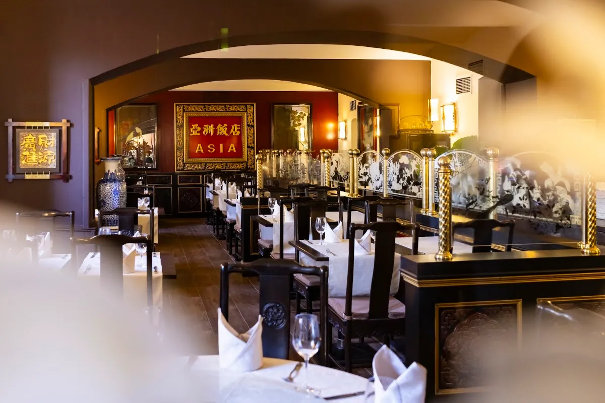 BookNoFees: Reštaurácia – Asia – Zagreb – Vec, fotka 1