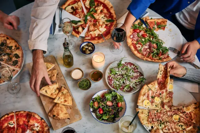 BookNoFees: Reštaurácia – De Pizzabakkers – Amsterdam – Pizzári, fotka 2