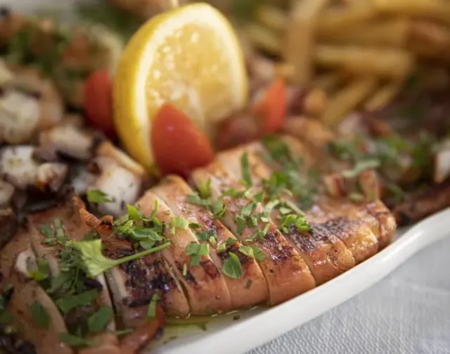BookNoFees: Reštaurácia – Matheos Restaurant – Bucharest – Reštaurácia Matheos, fotka 2